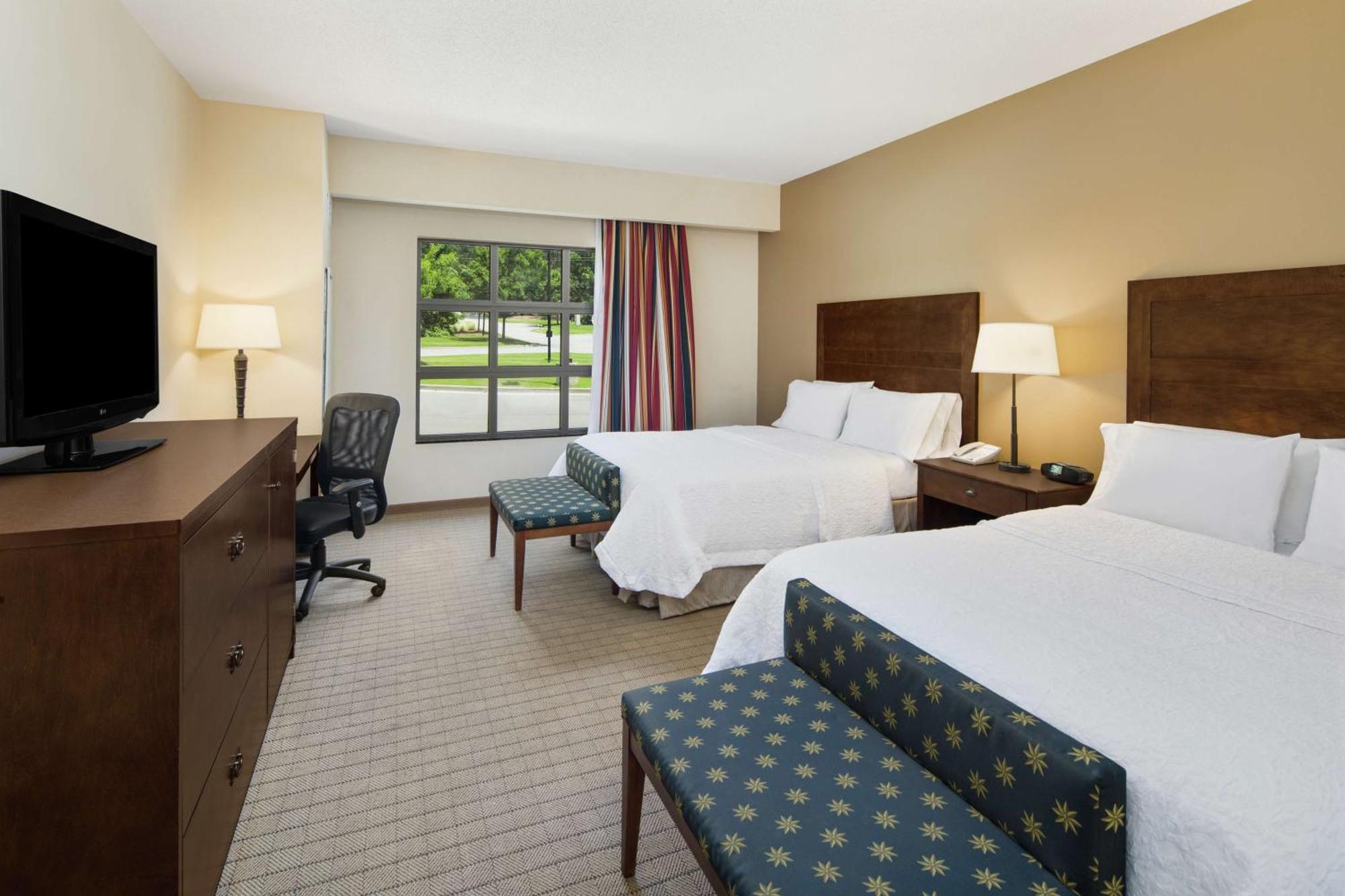 Hampton Inn Columbus/South-Fort Benning Экстерьер фото