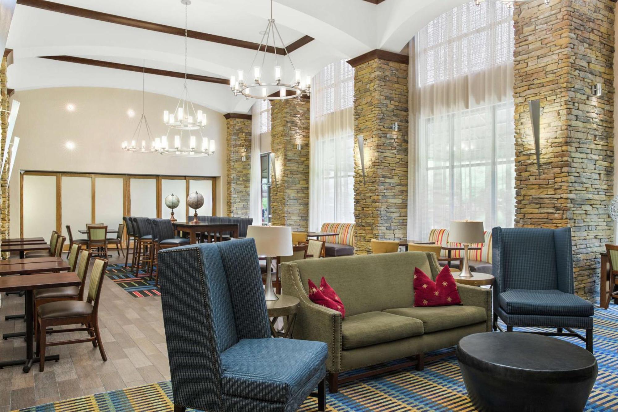 Hampton Inn Columbus/South-Fort Benning Экстерьер фото