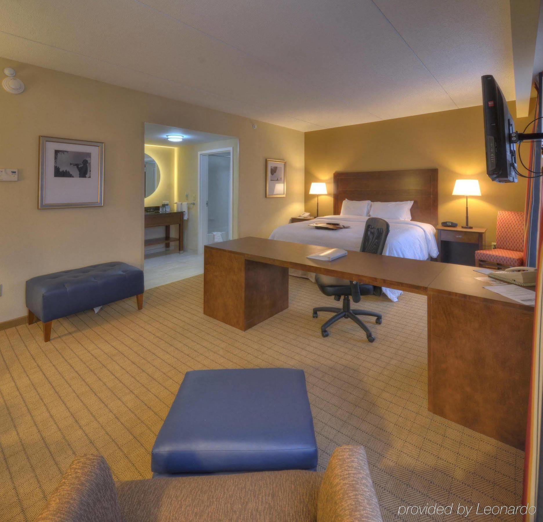 Hampton Inn Columbus/South-Fort Benning Экстерьер фото